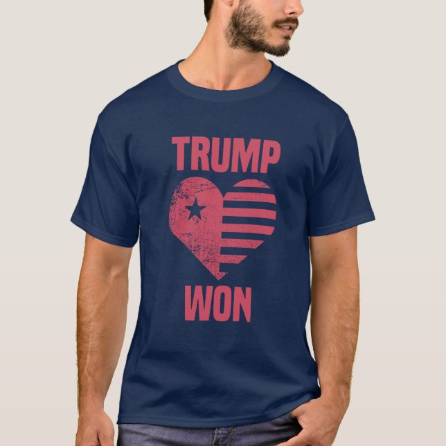 Trump Won | Konservativ Republicanskt val T Shirt (Framsida)