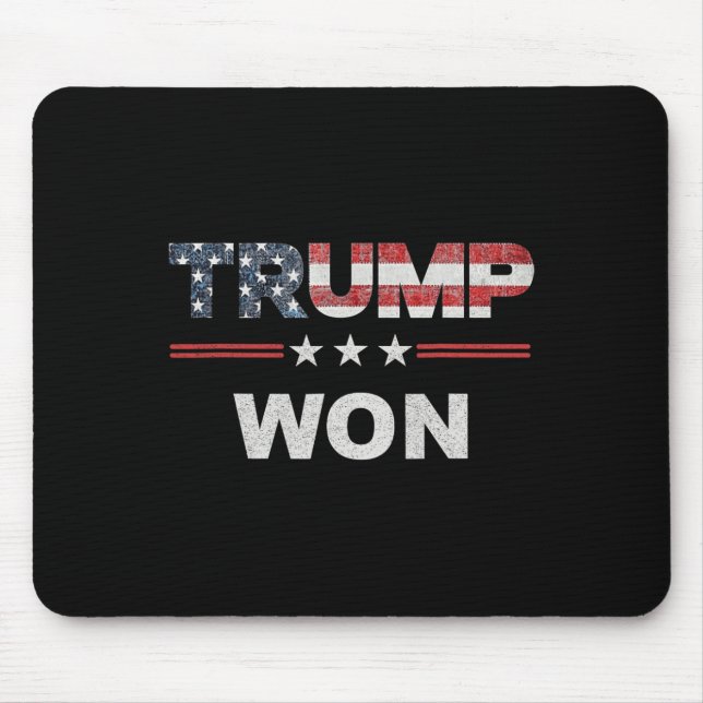 Trump Won T 4:e juli Amerikanska Flagga Musmatta (Framsidan)