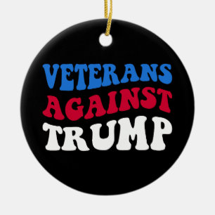 Trumpbekämpning - Veteraner mot trump II Julgransprydnad Keramik