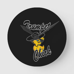 Trumpet Chick #4 Rund Klocka