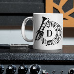 Trumpet Monogram Jazz Band Music Teacher Mugg<br><div class="desc">Skriv in initialer för att göra personligens musikmonogram. Perfekt för en trumpetspelare och/eller lärare.</div>