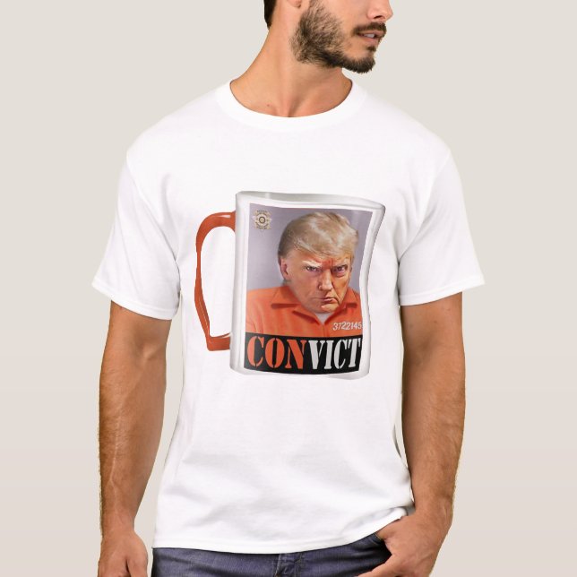 Trump's MUGG-Shot— T Shirt (Framsida)