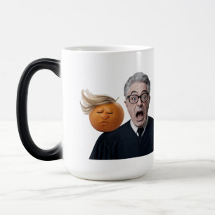 Trumptest dag 1 magisk mugg