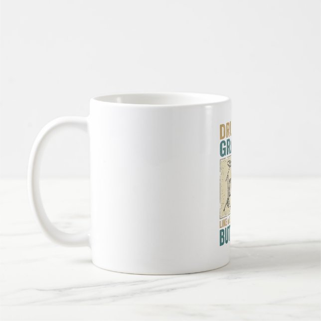 Trumslagande farfar som en vanlig farfar men coola kaffemugg (Vänster)