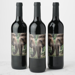 "Trunk to Trunk: A Gentle Elephant Embrace" Vinflaska Etikett