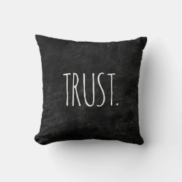 TRUST Text på svart läder Kudde