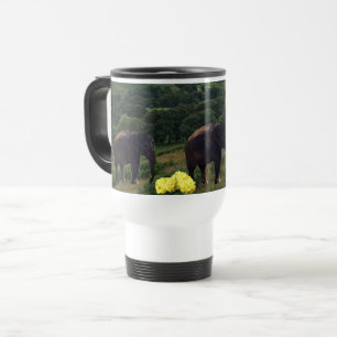 Truttlande elefanter mugg