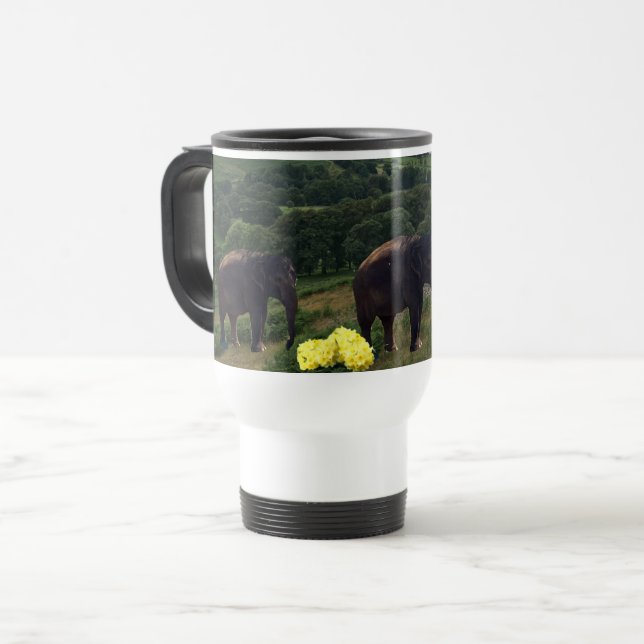 Truttlande elefanter mugg (Framsida vänster)