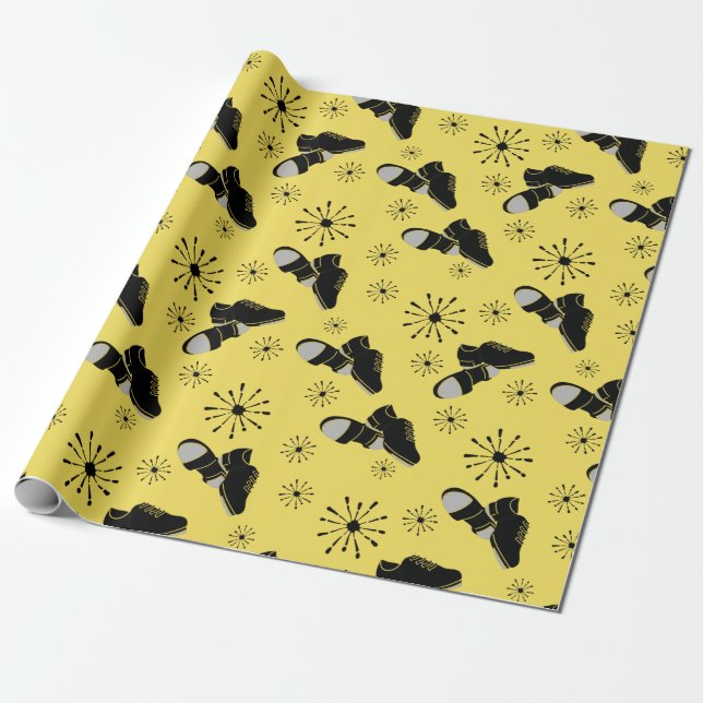Tryck på skon för fästpunkter som är mönstrade presentpapper (Utrullad)