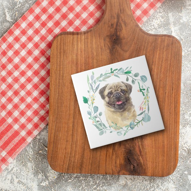 Tryckluftsbricka i Pug Hund Grönt Kakelplatta (Skapare uppladdad)