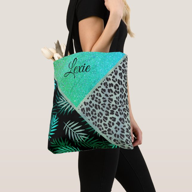 Tryckning i Glittery Teal Tropical Leopard Tygkasse (Närbild)