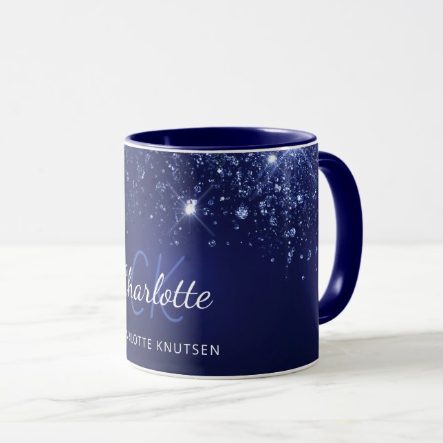 Tryckskript av marint blått glitter stoft monogram mugg (Framsida höger)