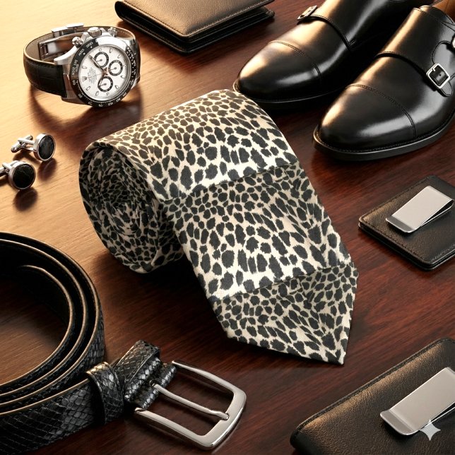 Trycktime för svarta och vita leoparder slips (Classic leopard. black and white. The tie that defines a well-dressed man.)