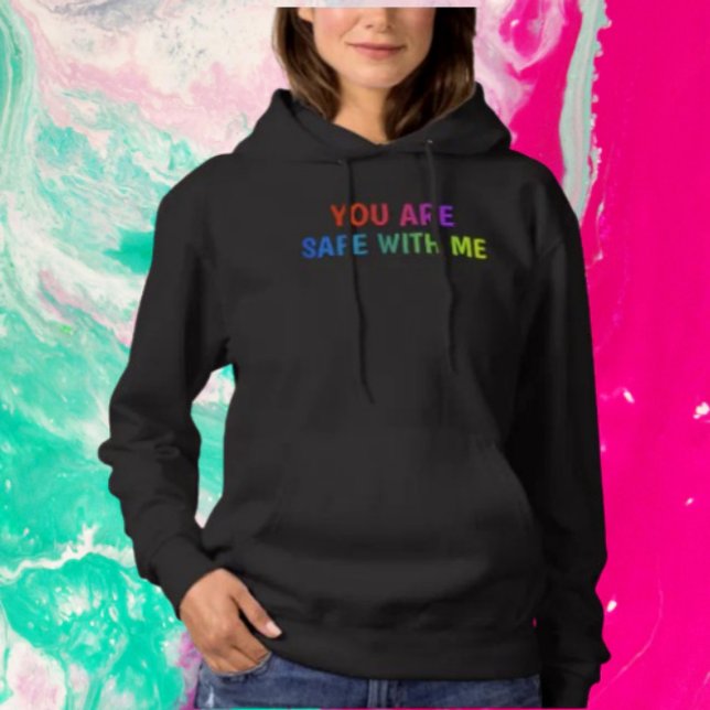 Trygg Med Mig Hoodie – Pride Ally Wear T Shirt (Skapare uppladdad)