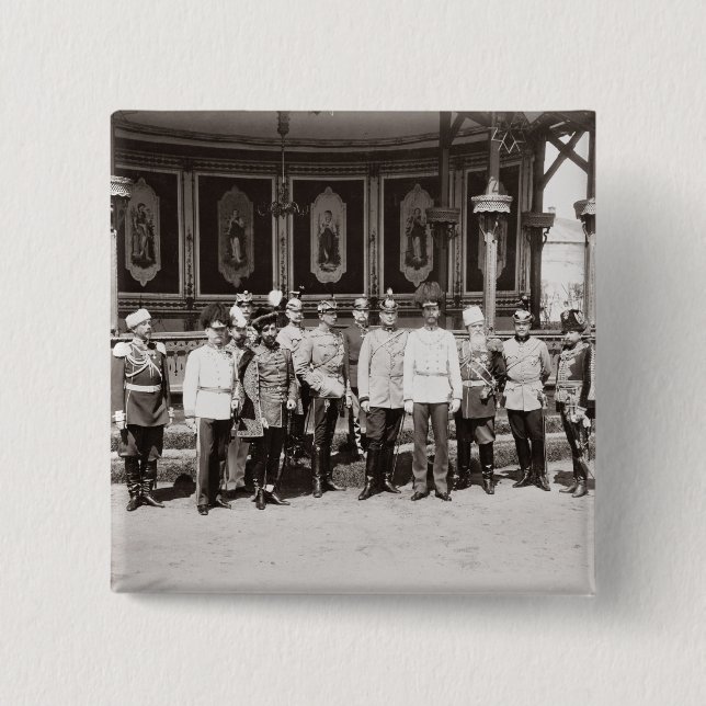 Tsar Nicholas II (1868-1918) som står i garden Knapp (Framsida)