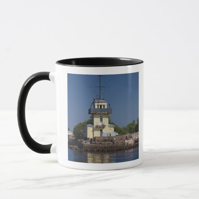 Tsar Peters den stores flottans fästelse stad Mugg (Vänster)
