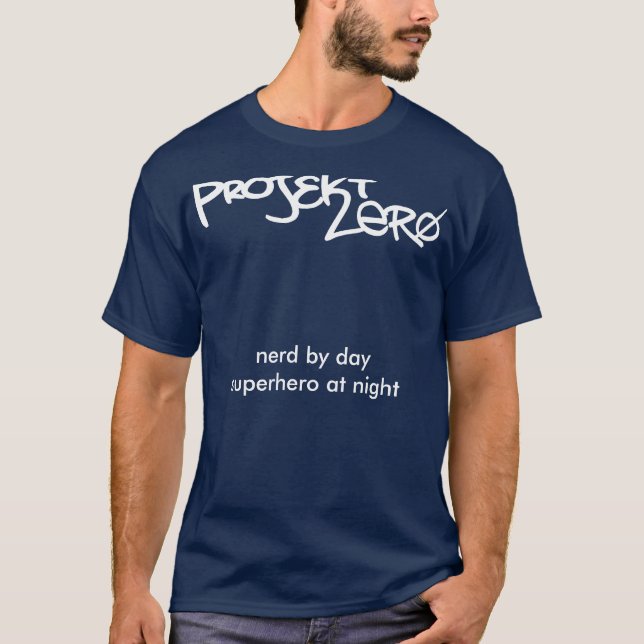 tShirtLogo0 nerd vid daysuperhero på natten T Shirt (Framsida)