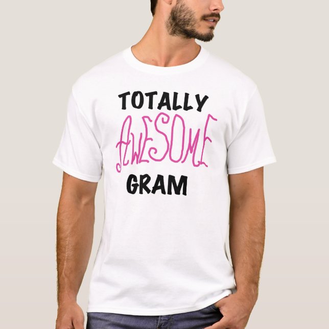 Tshirts och gåvor för totalt enormt gram rosa (Framsida)