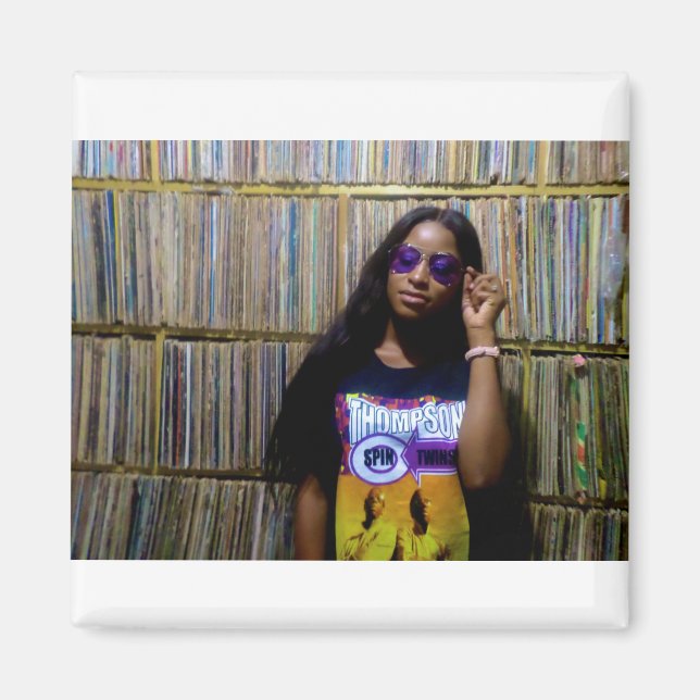 TST-MODEL MAGNET (Framsidan)