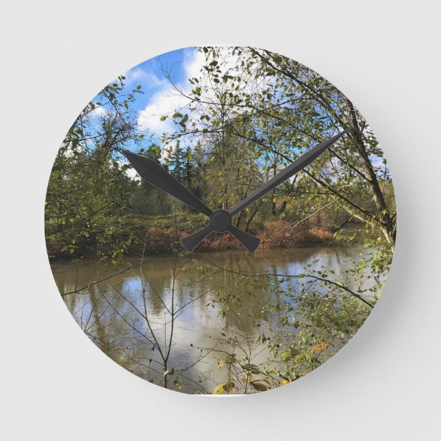Tualatin River, Oregon Rund Klocka (Framsida)