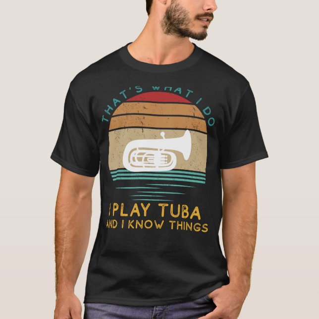 Tuba Maestro: Bass & Witty Wisdom | Humous Tee D (Framsida)