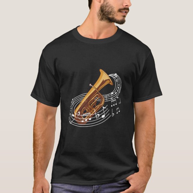 Tuba Musik noter of Brass Instruments T Shirt (Framsida)