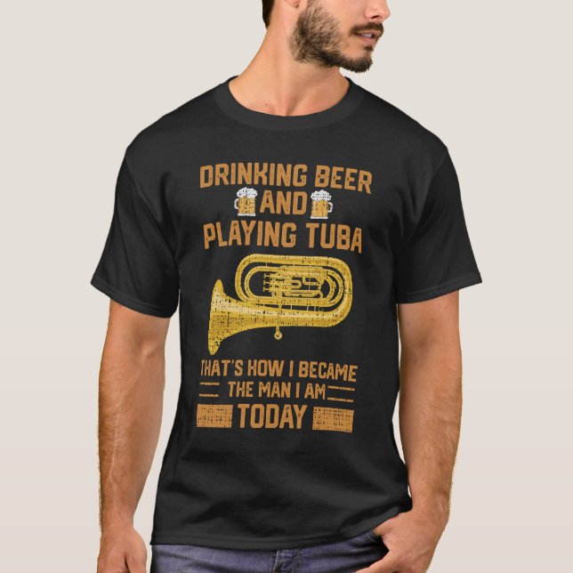 Tuba Player Marching Band Beer Drinking Gif T Shirt (Framsida)