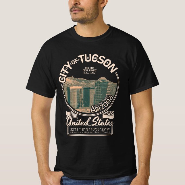 TUCSON CITY ARIZONA - DOWNTOWN TUCSON CITYSCAPE T SHIRT (Framsida)