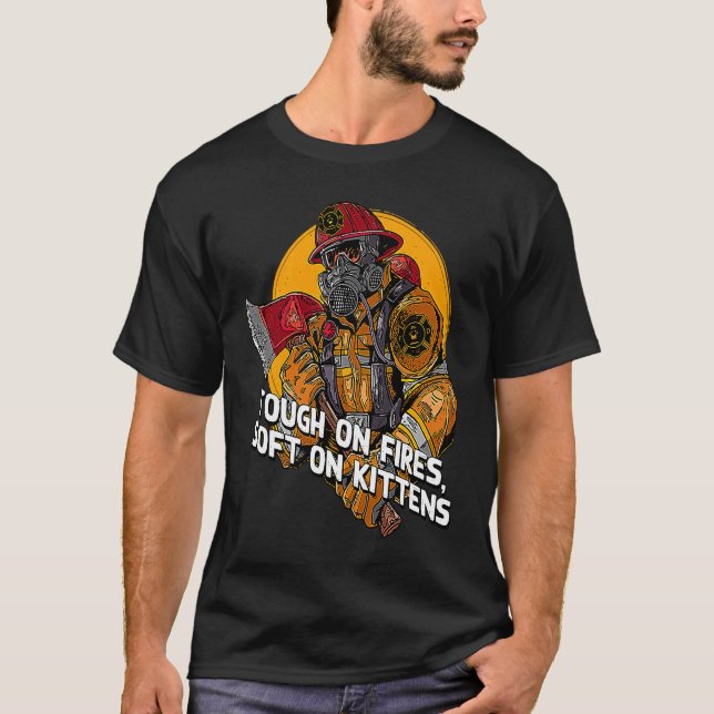 Tuff om bränder på Kittens Firefighter Cat Fireman T Shirt (Framsida)