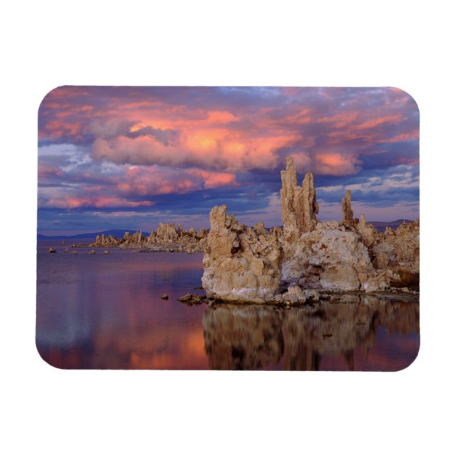 Tuffformationer vid Mono Lake Magnet (Horisontell)