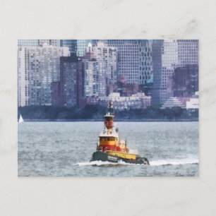 Tugboat av Manhattan Skyline Vykort