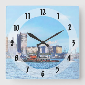 Tugboats Near the New York City Skyline c1906 Fyrkantig Klocka