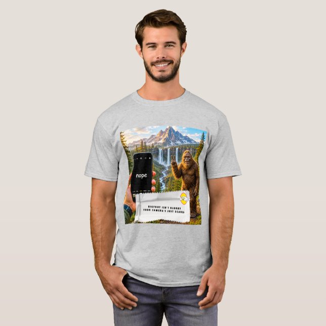 Tuggummipapperskämpar T Shirt (Hel framsida)