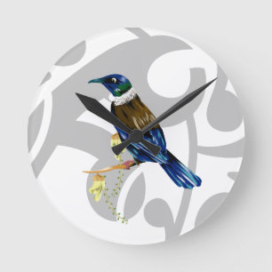 Tui koru mönster rund klocka