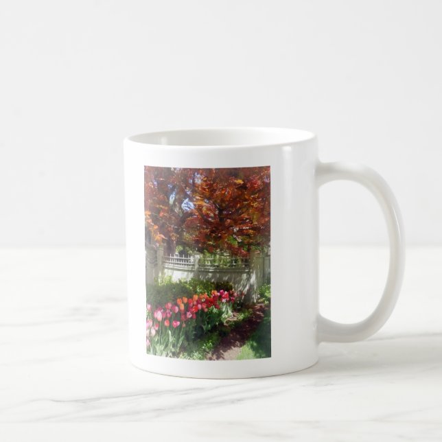 Tulips by Dappled Fence Kaffemugg (Höger)