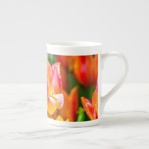 Tulips Enchanting 17 Benporslin Mugg