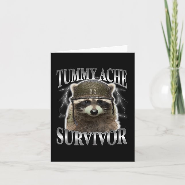 Tummy Ache Survivor Raccoon Funny som säger katter Kort (Framsida)