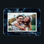 Tunga blå marbel Spara datumfoto Magnet<br><div class="desc">Elegantens blå marmor sparar datumfotomagnet. Om du vill ha en mer avancerad anpassning av den här designen klickar du på länken Anpassa ytterligare. Matchande objekt är också tillgängliga</div>