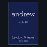 Tunga blå moderna Bröllop-platskort Bord Bordsnummer<br><div class="desc">Bord-kort för marinblå modern bröllop-plats med anpassade</div>