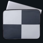 Tunga och Grått-rektanglar Laptop Fodral<br><div class="desc">Två marinrektanglar och två grått-rektanglar bildar ett schackrat mönster i denna rena digitala design. Den har en djärv men klassisk syn på den. Digitalt skapat bild. Copyright © 2012 Claire E. Skinner. Alla rättigheter förbehållna.</div>