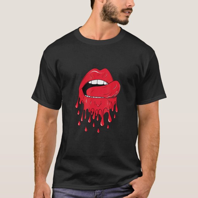 Tunga Slickande Röda Smälter Läppar T Shirt (Framsida)