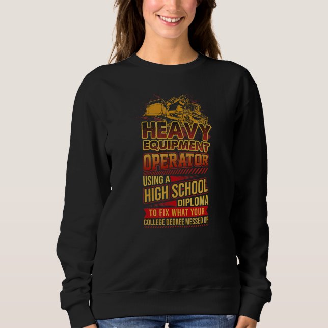 Tunga utrustningsoperatörer som använder högskolee t shirt (Framsida)