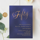 Tungblått guld-skript 50-årsdag inbjudningar<br><div class="desc">En modern inbjudan till snyggt för 50:e födelsedagsfesten. En marin blå,  ojämn färgad och ord 50 skriven med elegant brev i faux guld. Anpassa och lägg till information om namn och party.</div>