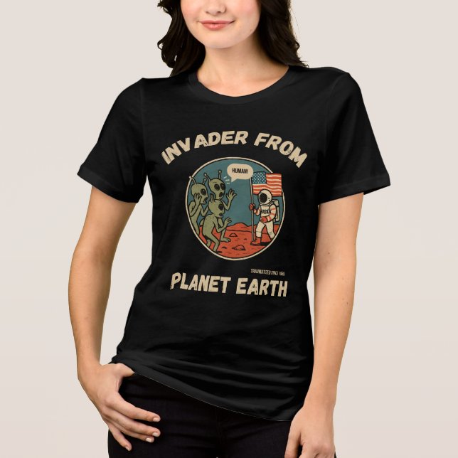 Tungliga Utomjordingar och Astronaut i rymden T Shirt (Framsida)