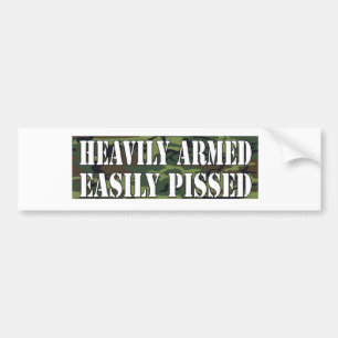 "TUNGT BEVÄPNAD LÄTT PISSAD" PRO VAPENRÄTTIGHET BILDEKAL