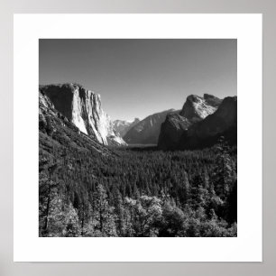 Tunnelvy Yosemite Valley Poster - Black & White