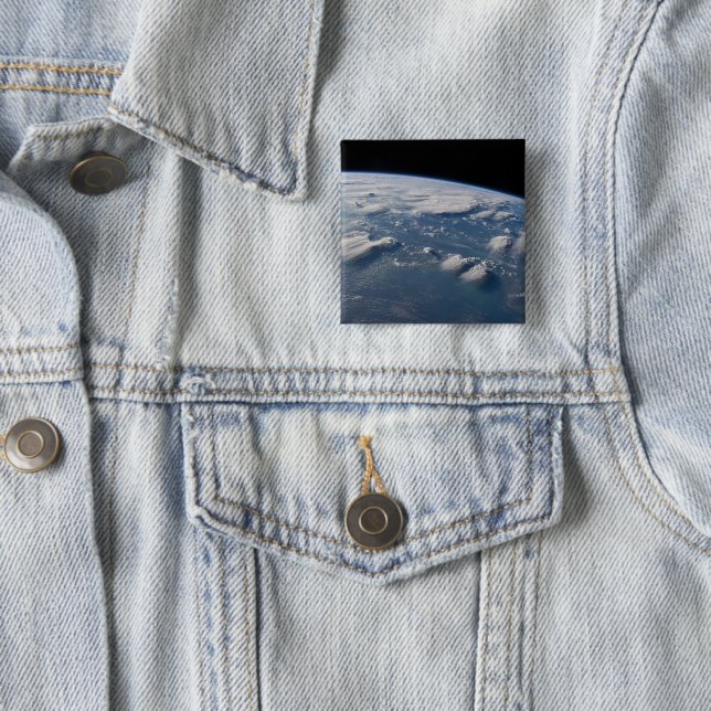 Tunt i jordens ängar vid södra Borneo. Knapp (In Situ)