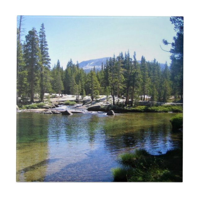 Tuolumne River in Tuolumne Meadows, Yosemite, CA Kakelplatta (Framsidan)