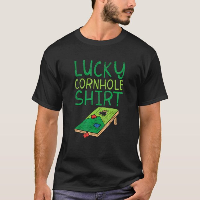 Tur Cornhole Bräde Cornhole Kastpåske Lek T Shirt (Framsida)