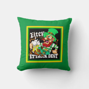 Tur i den irländska St patricks day. Köp nu Kudde